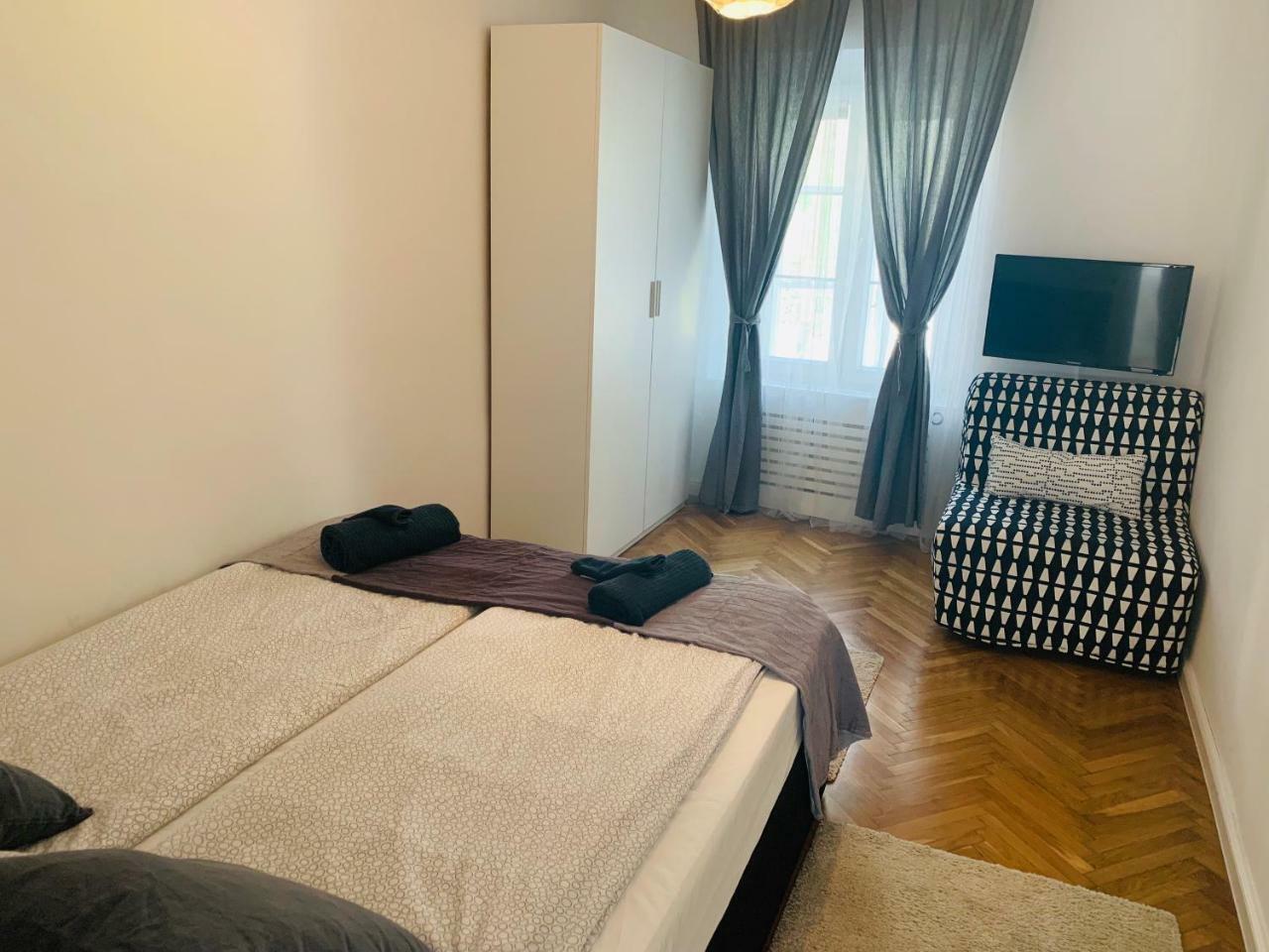 Apartmani SB 42 Zagreb Bagian luar foto